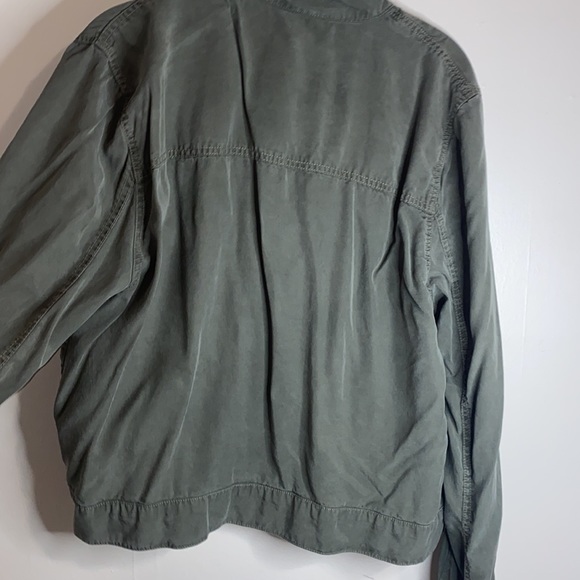 🦋Army Green Zip up jacket! - Picture 8 of 9